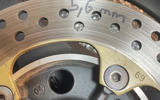 Kawasaki ZX12R ZX 1200 A Hinterrad Felge hinten Bremsscheibe - Bild 3 Kawasaki ZX12R ZX 1200 A Hinterrad Felge hinten Bremsscheibe - Bild 3