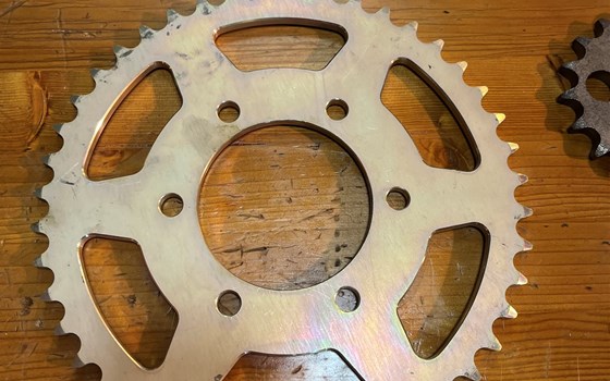 Kawasaki ZX12R ZX 1200 A Antriebssatz Ritzel Kranzel - Bild 12 Kawasaki ZX12R ZX 1200 A Antriebssatz Ritzel Kranzel - Bild 12