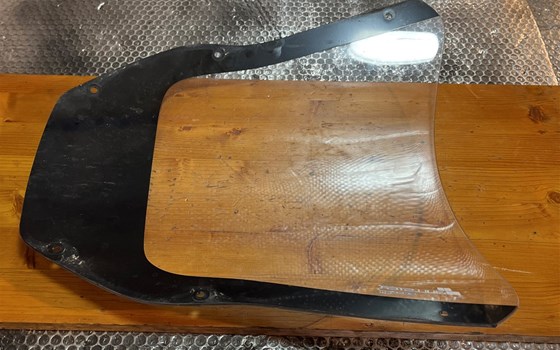 Kawasaki ZX12R ZX 1200 A Windschild Secdem Bullster - Bild 5 Kawasaki ZX12R ZX 1200 A Windschild Secdem Bullster - Bild 5