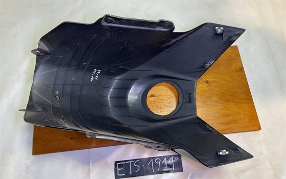 KTM RC 390 2016 Tankverkleidung Verkleidung Tankhaube - Bild 9