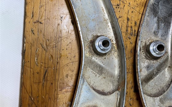 Yamaha XVS 650 Dragstar 4VR Halterung Kotflügel hinten Fender - Bild 10