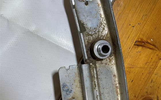 Yamaha XVS 650 Dragstar 4VR Halterung Kotflügel hinten Fender - Bild 11