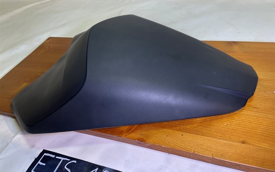 Ktm RC 390 2016 Soziussitz Sitzbank hinten Sattel - Bild 3