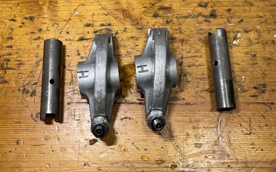 Yamaha XVS 650 Dragstar 4VR Kipphebel hinten - Bild 2