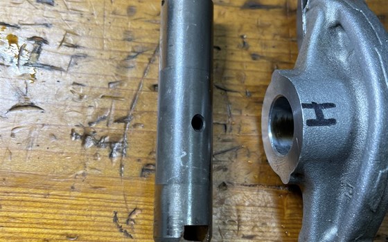 Yamaha XVS 650 Dragstar 4VR Kipphebel hinten - Bild 3