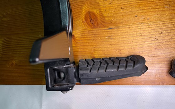 KTM RC 390 2016 Soziusfußrasten Fußraste hinten links rechts - Bild 10