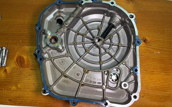 KTM RC 390 2016 Kupplungsdeckel Motordeckel Deckel - Bild 7 KTM RC 390 2016 Kupplungsdeckel Motordeckel Deckel - Bild 7