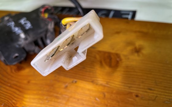 KTM RC 390 2016 Spannungsregler Regler Gleichrichter LIMA - Bild 6