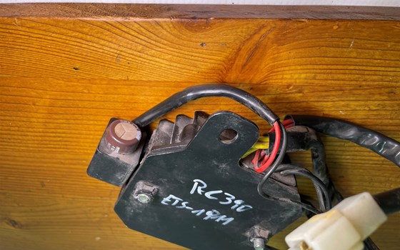 KTM RC 390 2016 Spannungsregler Regler Gleichrichter LIMA - Bild 7