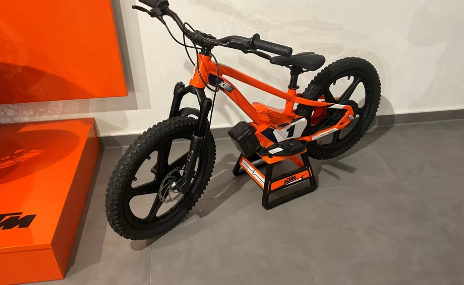 KTM SX-E 1.20 Bild 1: KTM SX-E 1.20