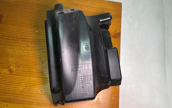 KTM RC 390 2016 Verkleidung Heckrahmen Spritzschutz hinten - Bild 5