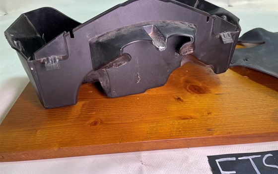 KTM RC 390 2016 Batteriekasten Verkleidung Tank Innenverkleidung - Bild 6