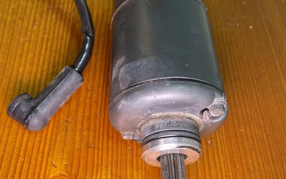 KTM RC 390 2016 Anlasser Starter - Bild 3