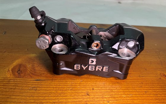 KTM RC 390 2016 Bremssattel vorne Bremszange - Bild 2