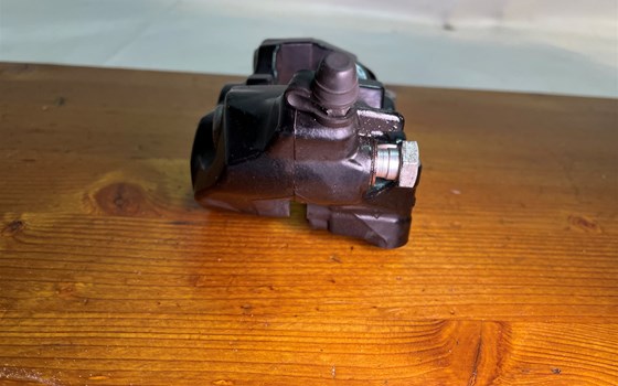 KTM RC 390 2016 Bremssattel vorne Bremszange - Bild 6