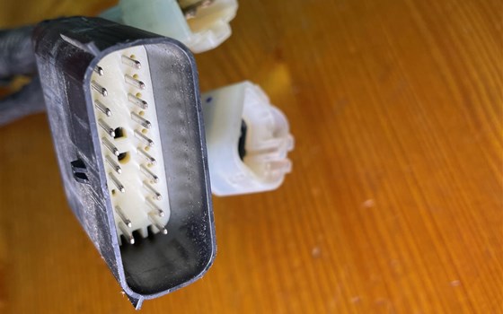 KTM RC 390 2016 Tacho Kabelbaum Instrument Armatur - Bild 13 KTM RC 390 2016 Tacho Kabelbaum Instrument Armatur - Bild 13