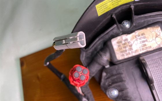 KTM RC 390 2016 Tacho Kabelbaum Instrument Armatur - Bild 7 KTM RC 390 2016 Tacho Kabelbaum Instrument Armatur - Bild 7