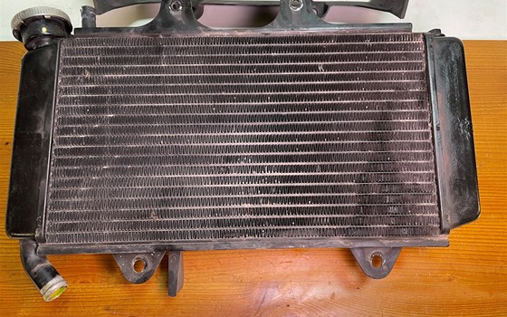 KTM RC 390 2016 Kühler Wasserkühler Lüfter Kühlerverkleidung - Bild 2