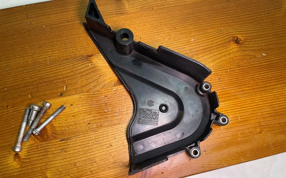 KTM RC 390 2016 Ritzelabdeckung - Bild 5