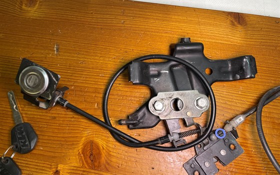 KTM RC 390 2016 Schlosssatz Zündschloss Tankschloss Schlüssel - Bild 8