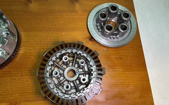 KTM RC 390 2016 Kupplung Kupplungskorb - Bild 3