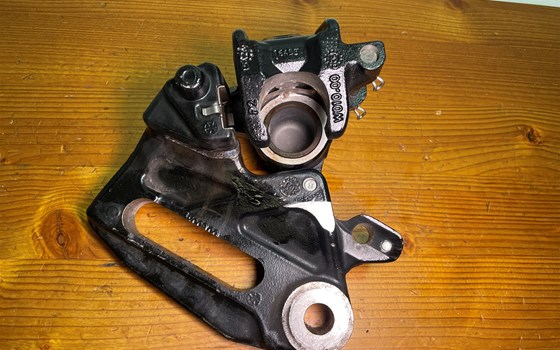 KTM RC 390 2016 Bremssattel hinten Bremszange - Bild 5