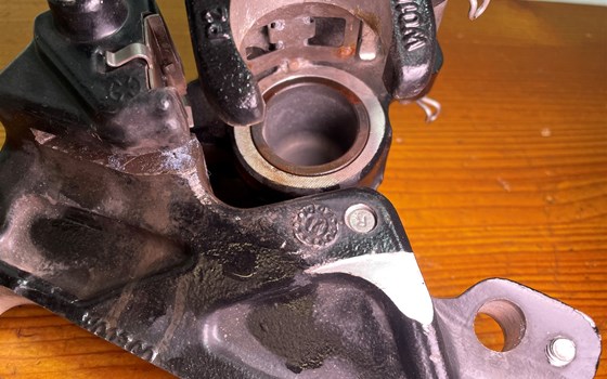 KTM RC 390 2016 Bremssattel hinten Bremszange - Bild 6