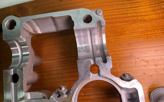 KTM RC 390 2016 Zylinderkopf Ventildeckel - Bild 5 KTM RC 390 2016 Zylinderkopf Ventildeckel - Bild 5