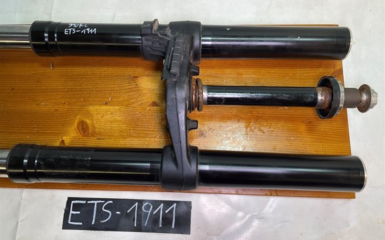 KTM RC 390 2016 Gabel USD Gabelbrücke unten - Bild 2