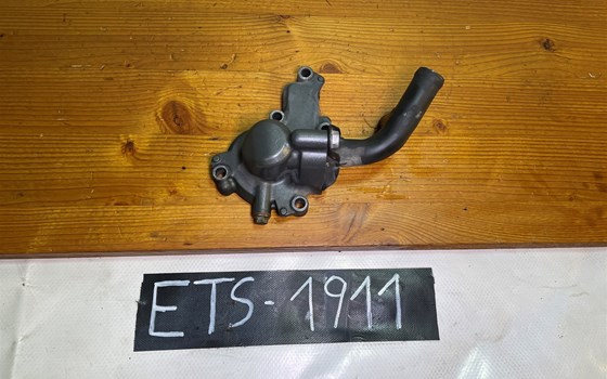 KTM RC 390 2016 Deckel Wasserpumpe Wasserpumpendeckel - Bild 1 KTM RC 390 2016 Deckel Wasserpumpe Wasserpumpendeckel - Bild 1
