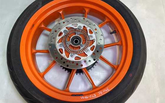 KTM RC 390 2016 Hinterrad Felge hinten Reifen Bremsscheibe - Bild 2