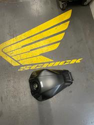 Tank CB650 2021 Matt Schwarz