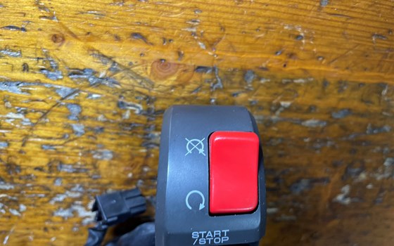 Kawasaki ZX-10R Ninja 06-07 Lenkerarmatur rechts Schaltereinheit - Bild 3