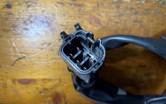 Kawasaki ZX-10R Ninja 06-07 Lenkerarmatur rechts Schaltereinheit - Bild 4