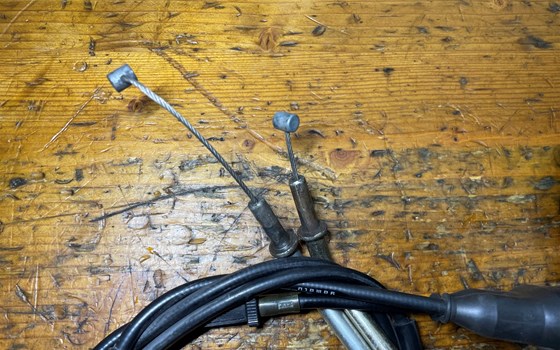 Kawasaki ZX-10R Ninja 06-07 Gasgriff Seilzüge Bowdenzug - Bild 3