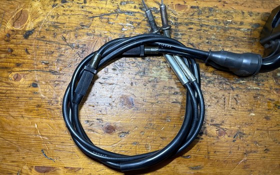 Kawasaki ZX-10R Ninja 06-07 Gasgriff Seilzüge Bowdenzug - Bild 5