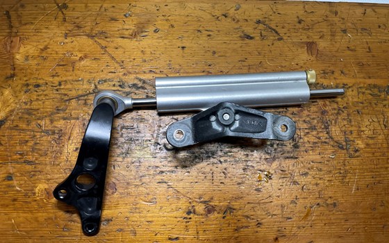 Kawasaki ZX-10R Ninja 06-07 Öhlins Lenkungsdämpfer - Bild 6