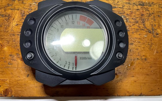 Kawasaki ZX-10R Ninja 06-07 Tacho Instrument - Bild 2