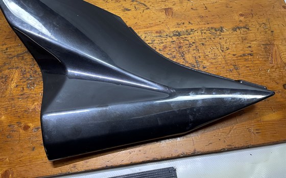 Kawasaki ZX-10R 06-07 Sitzbankverkleidung Tankverkleidung links - Bild 3