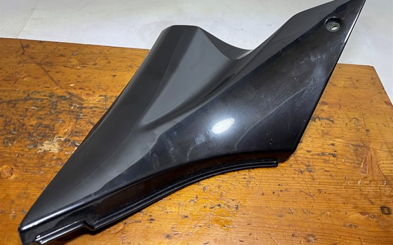 Kawasaki ZX-10R 06-07 Sitzbankverkleidung Tankverkleidung links - Bild 4