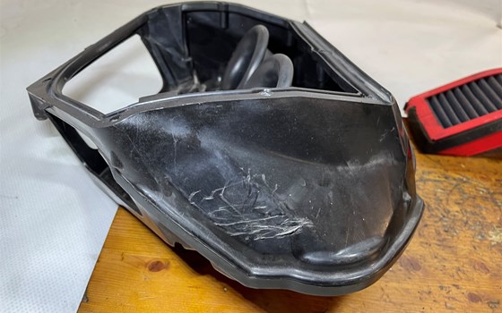 Kawasaki ZX-10R Ninja 06-07 Luftfilterkasten Sportluftfilter BMC - Bild 8 Kawasaki ZX-10R Ninja 06-07 Luftfilterkasten Sportluftfilter BMC - Bild 8