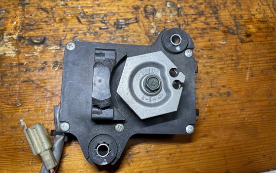 Kawasaki ZX-10R Ninja 06-07 Auspuffsteuerung Stellmotor Auspuff - Bild 4