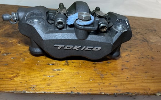 Kawasaki ZX-10R Ninja 06-07 Bremssattel vorne links Bremszange - Bild 2