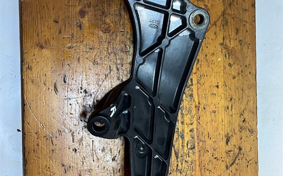 Kawasaki ZX-10R Ninja 06-07 Motorhalterung rechts Halterung - Bild 4