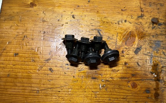 Kawasaki ZX-10R Ninja 06-07 Ventildeckel Ventil - Bild 2