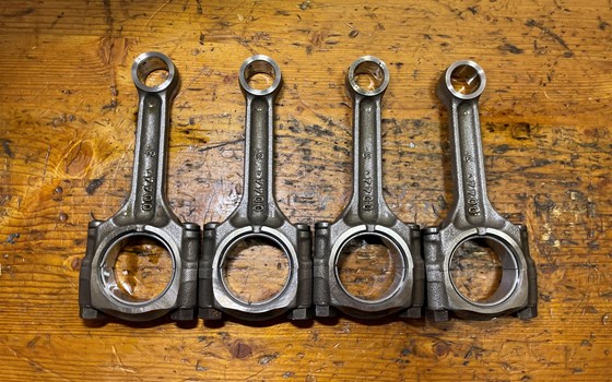 Kawasaki ZX-10R Ninja 06-07 Pleuel - Bild 2