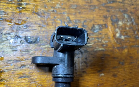 Kawasaki ZX-10R Ninja 06-07 Geschwindigkeitssensor Sensor Motor - Bild 4