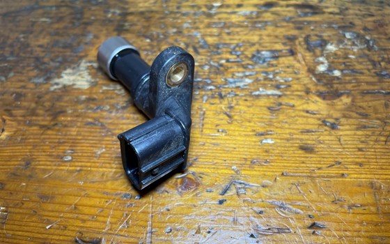 Kawasaki ZX-10R Ninja 06-07 Geschwindigkeitssensor Sensor Motor - Bild 5