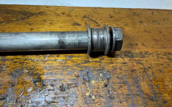 Kawasaki ZX-10R Ninja 06-07 Achse vorne Vorderradachse - Bild 4