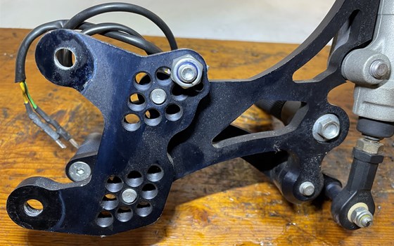 Kawasaki ZX-10R Ninja 06-07 Fußrastenanlage Valter Moto Racing - Bild 14